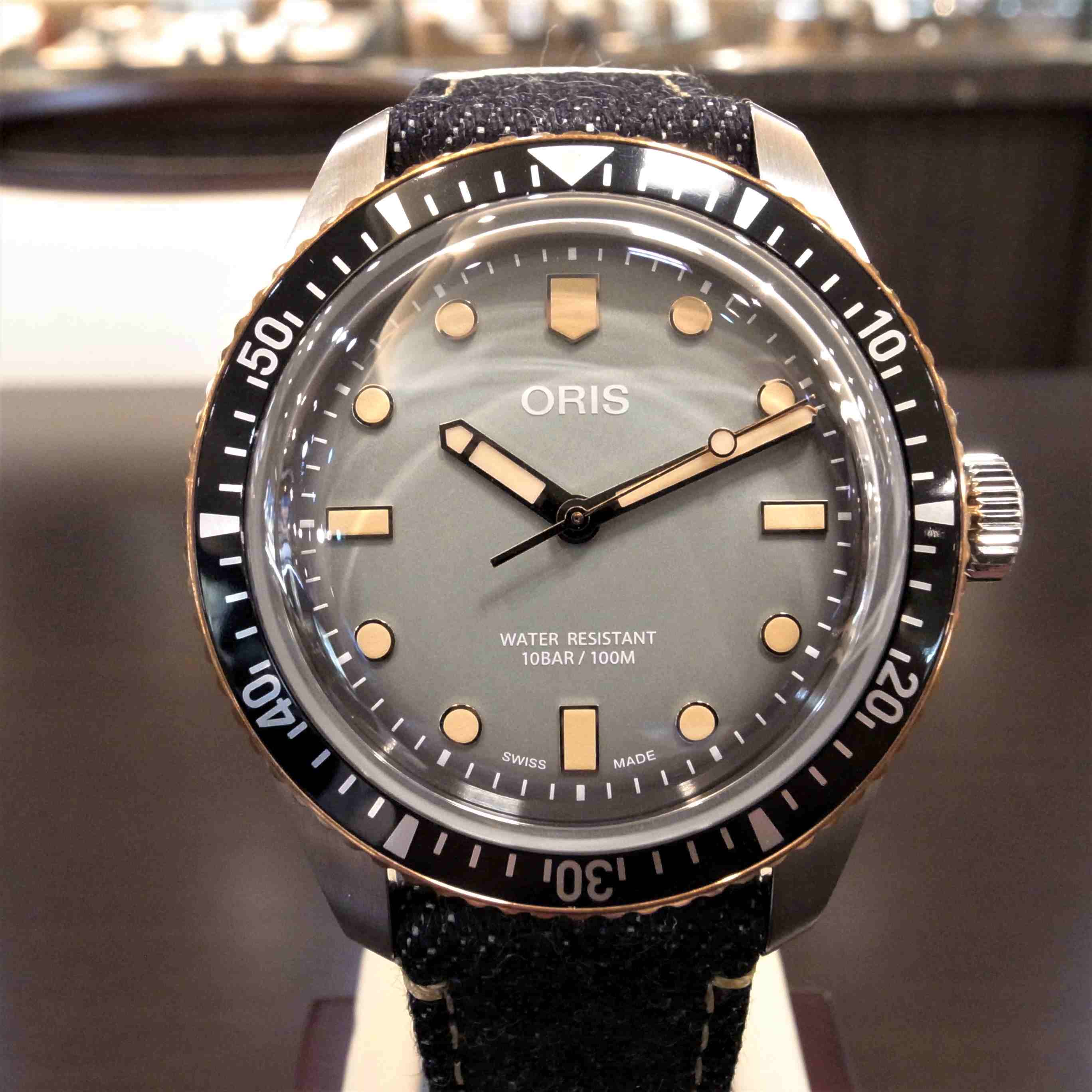 オリス(ORIS) ダイバーズ６５ 桃太郎ジーンズコラボ | 三愛時計店 ...